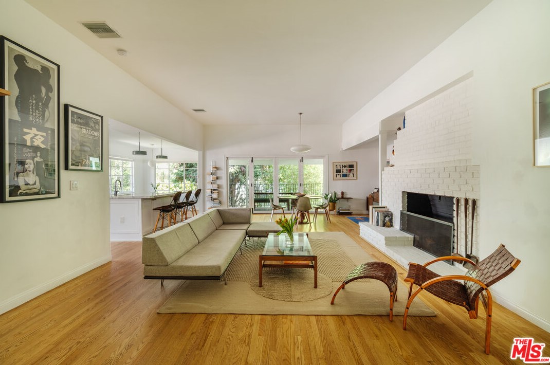 3512 Griffith Park Blvd, Los Angeles CA  90027-1405 exterior