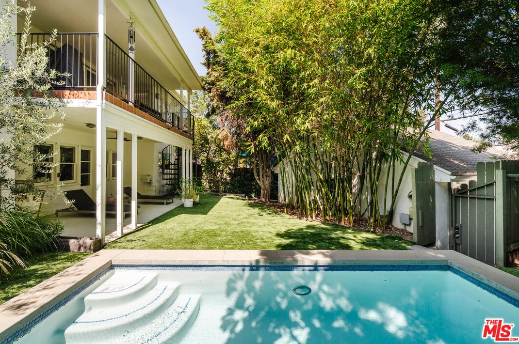 3512 Griffith Park Blvd, Los Angeles CA  90027-1405 exterior
