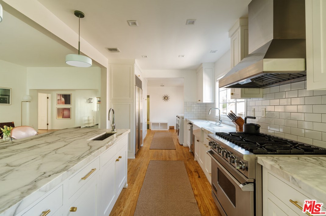 3512 Griffith Park Blvd, Los Angeles CA  90027-1405 exterior