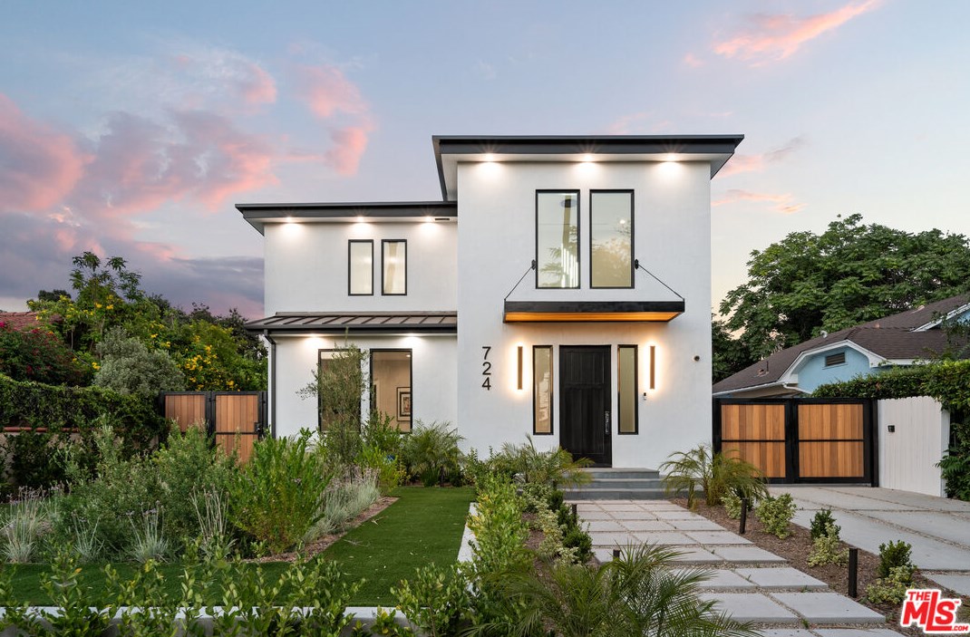 724 Ogden Dr, Los Angeles CA  90046-7306 exterior