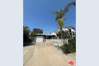 5647 Satsuma Ave, North Hollywood, CA 91601 - Photo 1