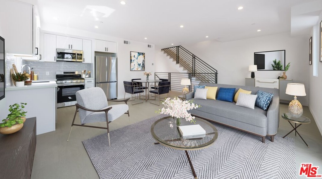 8926 Sawyer St, Los Angeles CA  90035-4140 exterior