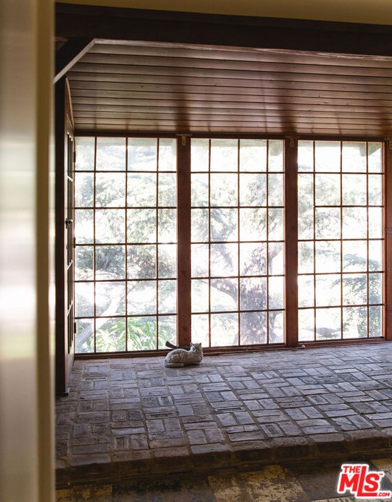 6662 Whitley Ter, Los Angeles CA  90068-3225 exterior