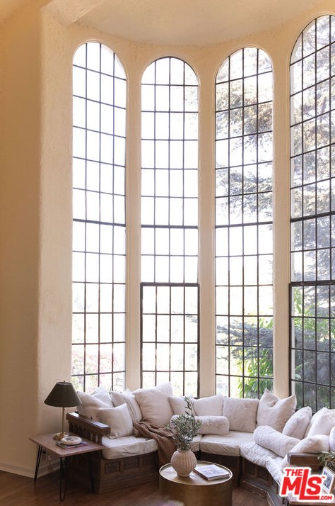 6662 Whitley Ter, Los Angeles CA  90068-3225 exterior