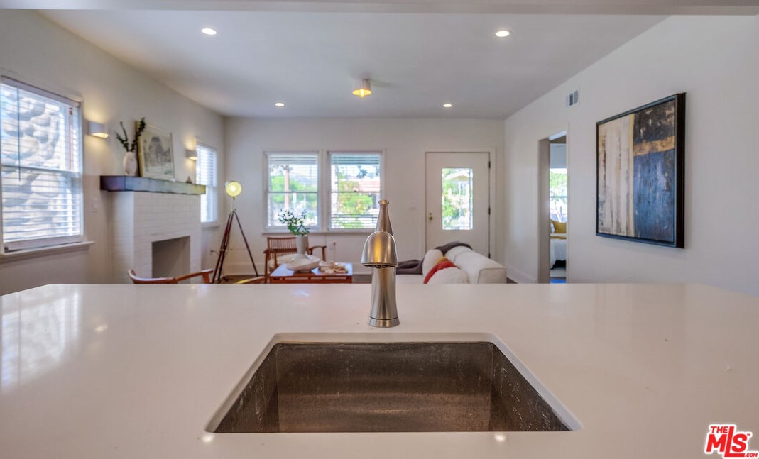 5602 Irvington Pl, Los Angeles CA  90042-2355 exterior