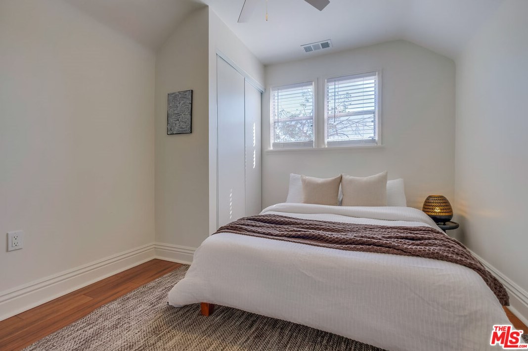 5602 Irvington Pl, Los Angeles CA  90042-2355 exterior