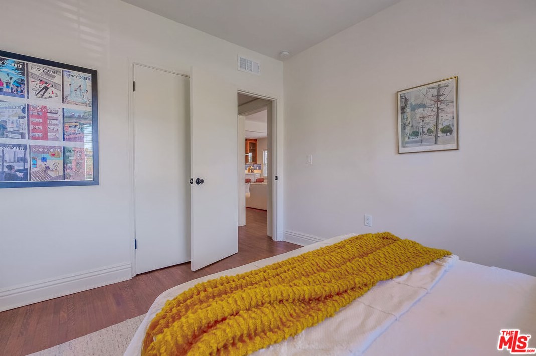 5602 Irvington Pl, Los Angeles CA  90042-2355 exterior