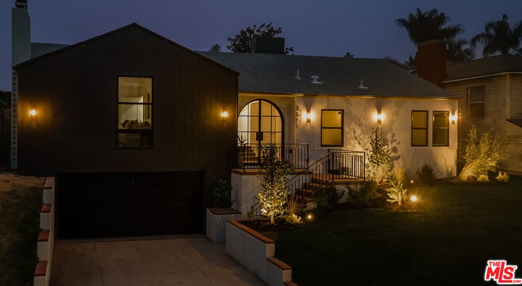 4821 Keniston Ave, Los Angeles CA  90043-3711 exterior