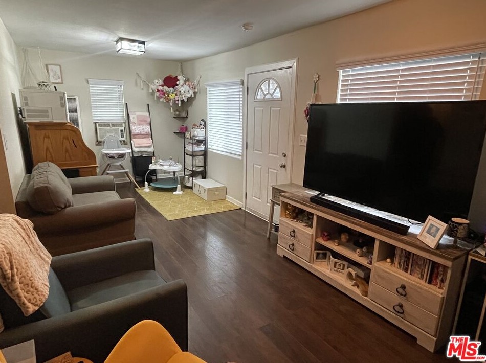 4310 Raynol St, Los Angeles CA  90032-1837 exterior