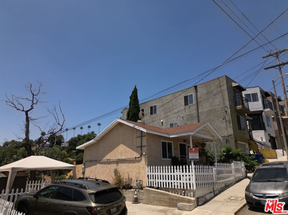 4310 Raynol St, Los Angeles CA  90032-1837 exterior