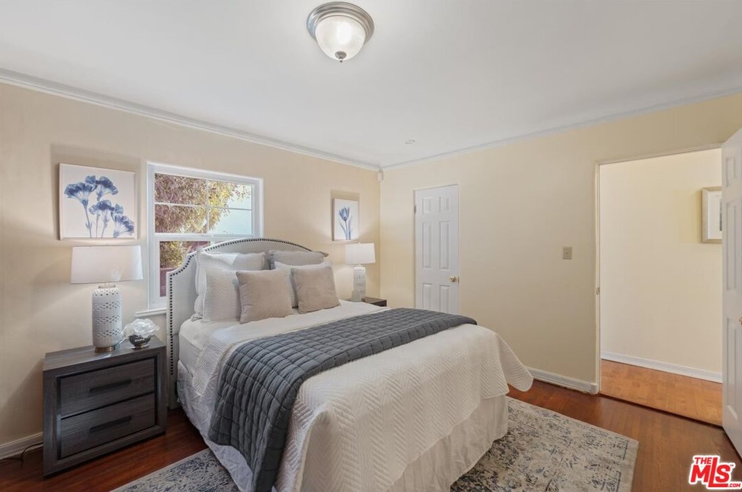 1870 Los Robles Ave, Pasadena CA 91108-1625 exterior