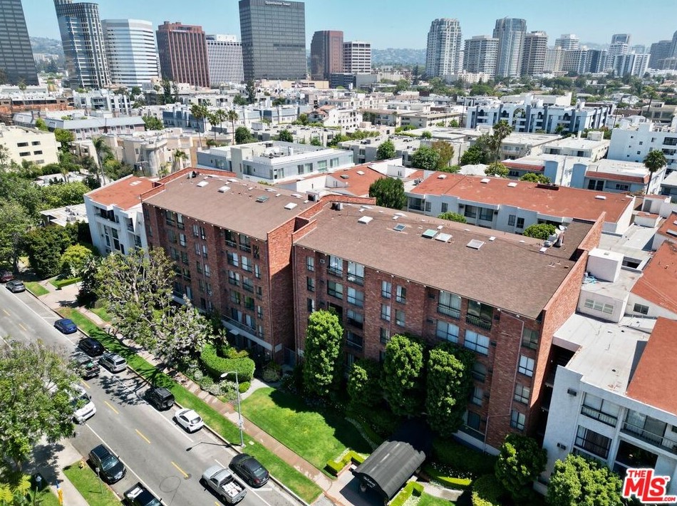 1440 Veteran Ave, Los Angeles CA  90024-4838 exterior