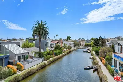 226 Carroll Canal, Venice, CA 90291 - Photo 1