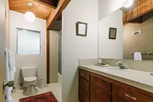 630 Hightree Rd, Santa Monica, CA 90402 - Photo 23