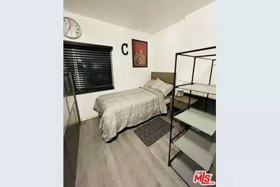 1239 Gordon St, Los Angeles, CA 90038 - Photo 11