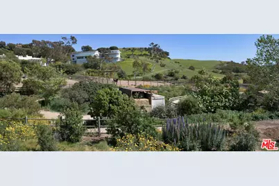 5900 Bonsall Dr, Malibu, CA 90265 - Photo 47
