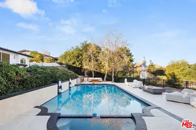 5934 Colodny Dr, Agoura Hills, CA 91301 - Photo 39