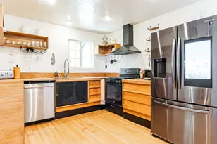 4707 Bedel St, Woodland Hills, CA 91364 - Photo 9