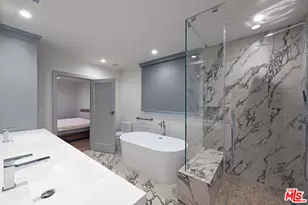 15204 Valley Vista Blvd, Sherman Oaks, CA 91403 - Photo 35