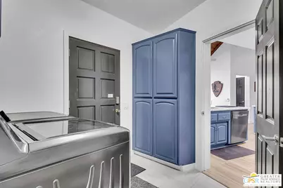 25181 Gail Dr, Idyllwild, CA 92549 - Photo 37