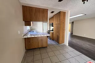 2513 W Fulcrum Pl, Anaheim, CA 92804 - Photo 11