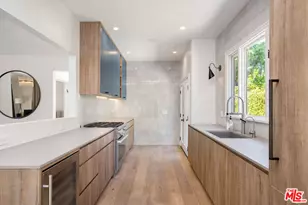 321 N Laurel Ave, Los Angeles, CA 90048 - Photo 7