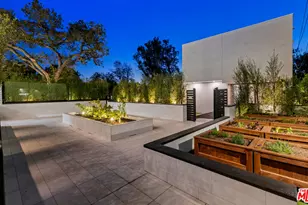 505 Barrington, Los Angeles, CA 90049 - Photo 37