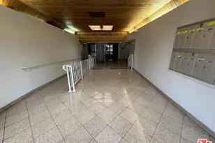 5135 Zelzah Ave, Encino, CA 91316 - Photo 31