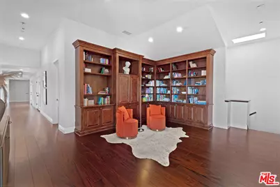 23575 Park South St, Calabasas, CA 91302 - Photo 43