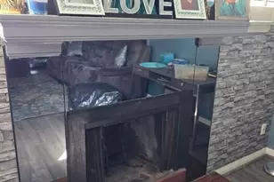 611 W 109th St, Los Angeles, CA 90044 - Photo 9