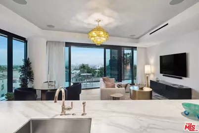 8420 W Sunset Blvd #307, West Hollywood, CA 90069 - Photo 15
