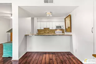 2530 N Whitewater Club Dr, Palm Springs, CA 92262 - Photo 19