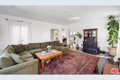1122 S Sycamore Ave, Los Angeles, CA 90019 - Photo 25