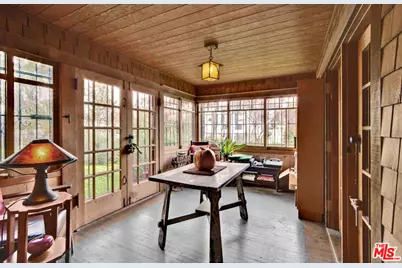 2175 Cambridge St, Los Angeles, CA 90006 - Photo 13