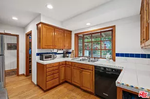 1809 Melhill Way, Los Angeles, CA 90049 - Photo 9