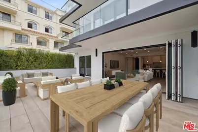 505 S Barrington Ave #109, Los Angeles, CA 90049 - Photo 9