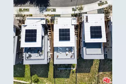 1633 N Bruce Ct, Los Angeles, CA 90026 - Photo 27