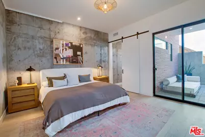 1633 N Bruce Ct, Los Angeles, CA 90026 - Photo 17