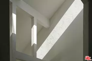 14622 Valley Vista Blvd, Sherman Oaks, CA 91403 - Photo 37