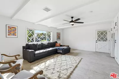 4203 W 141st St, Hawthorne, CA 90250 - Photo 13