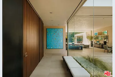 717 Moreno Ave, Los Angeles, CA 90049 - Photo 3