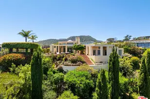 1058 Vista Grande Dr, Pacific Palisades, CA 90272 - Photo 55