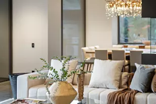 2341 Gloaming Way, Beverly Hills, CA 90210 - Photo 15