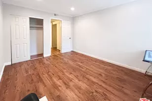 18645 Hatteras St, Tarzana, CA 91356 - Photo 7