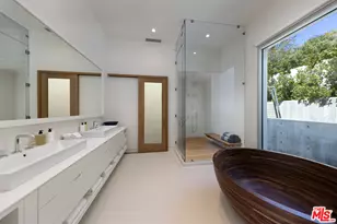 24689 Pacific Coast Hwy, Malibu, CA 90265 - Photo 13