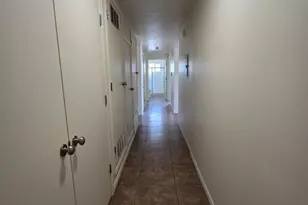 9004 S San Pedro St, Los Angeles, CA 90003 - Photo 17