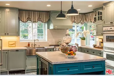 5840 Round Meadow Rd, Hidden Hills, CA 91302 - Photo 13