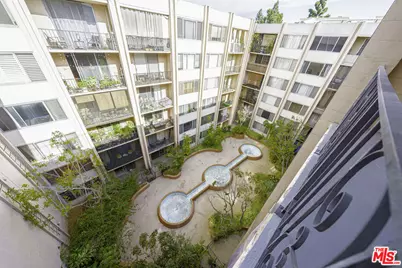 421 S La Fayette Park Pl #711, Los Angeles, CA 90057 - Photo 17