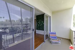 741 S Hobart Blvd, Los Angeles, CA 90005 - Photo 47