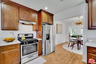 8719 Cimarron St, Los Angeles, CA 90047 - Photo 9